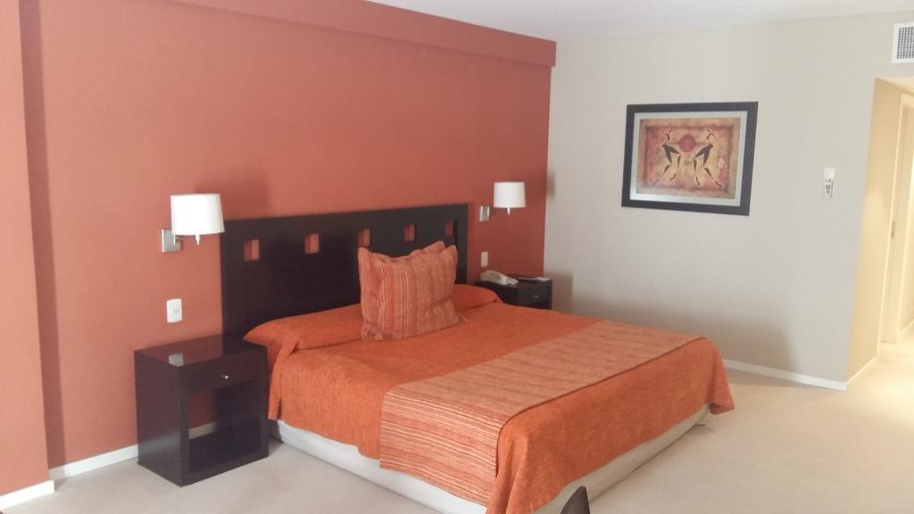 Howard Johnson Ramallo Luaran gambar