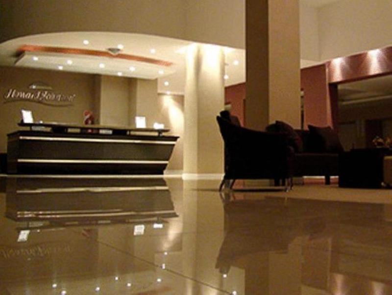 Howard Johnson Ramallo Luaran gambar